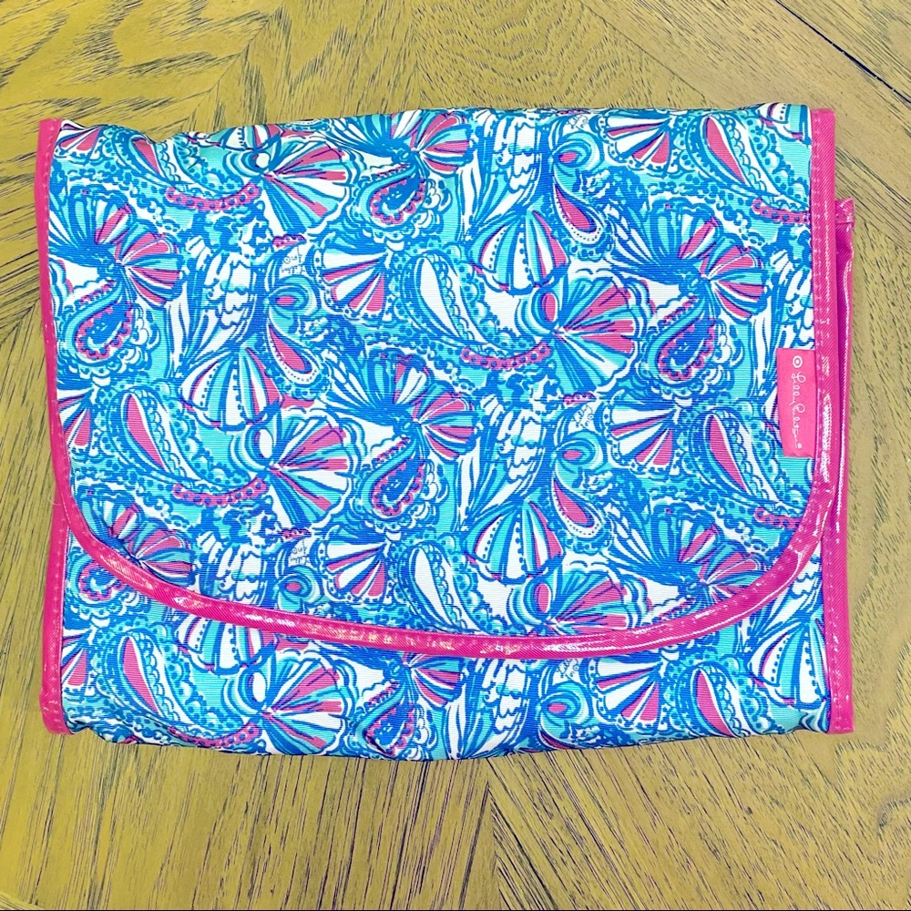 Lilly Pulitzer Hanging Cosmetic Bag